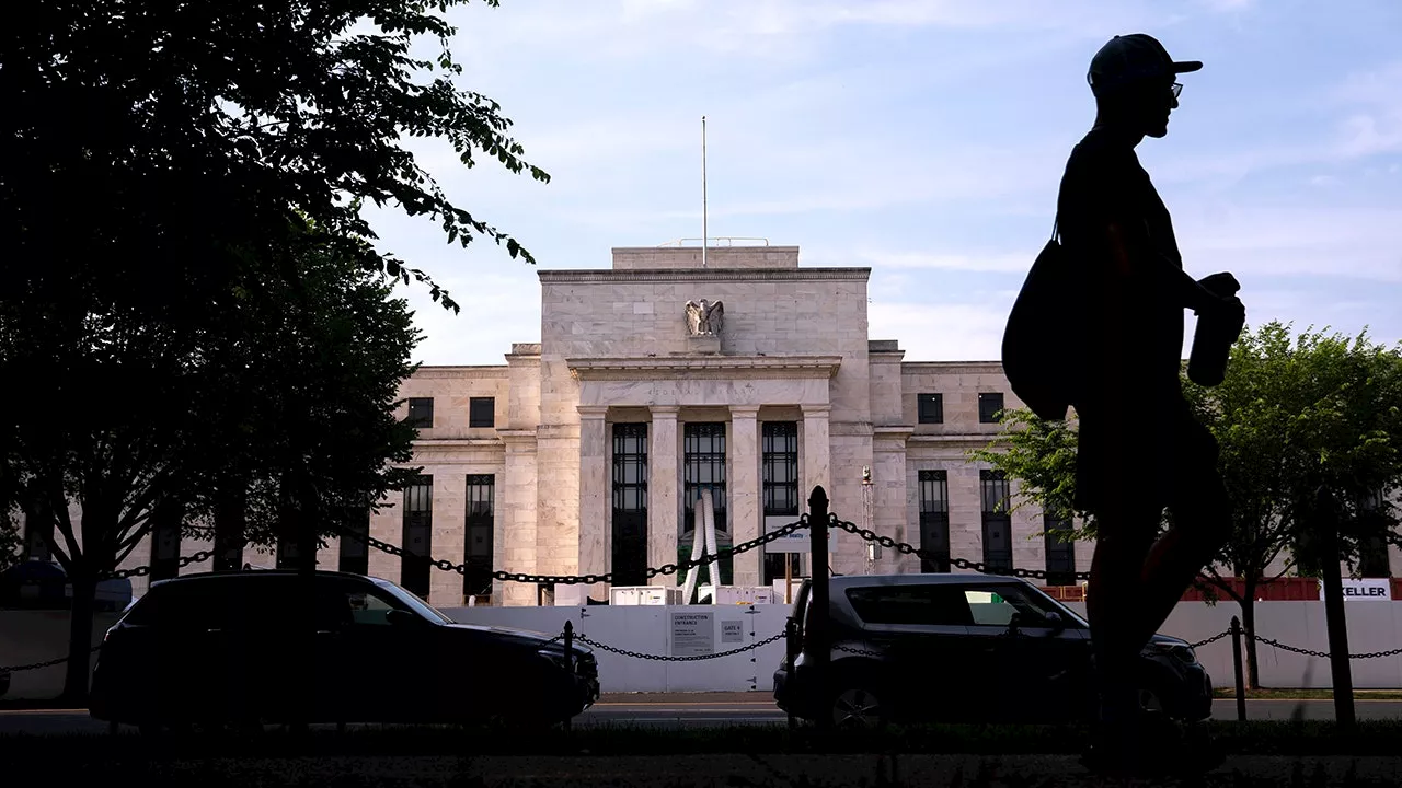 Fed meeting minutes indicate interest rates could remain high for 'some time'