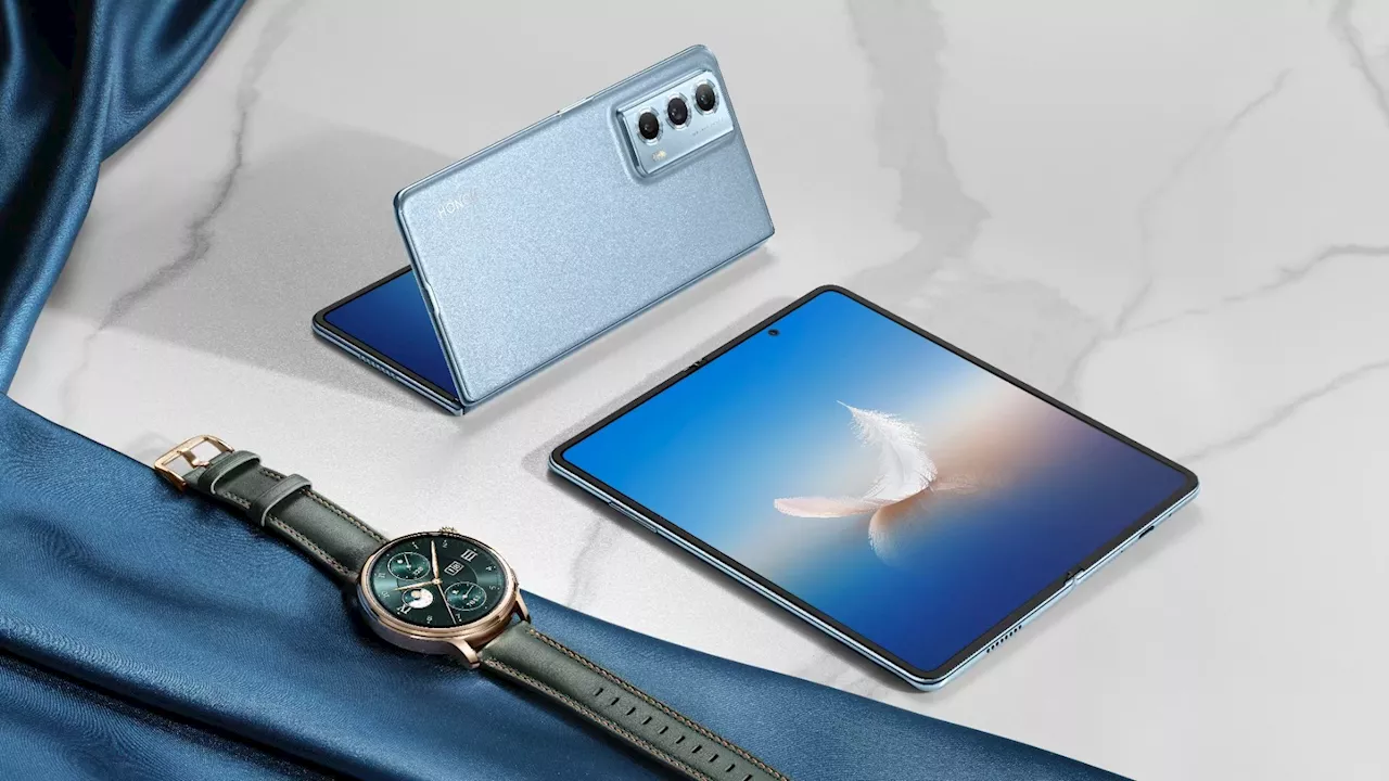 Honor Magic Vs 2 unveiled in a shimmering blue finish