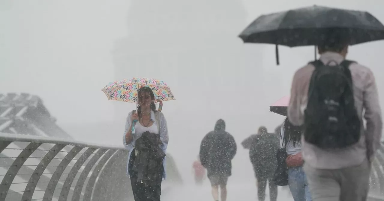 Met Eireann issues rain and thunderstorm warning to cover seven counties