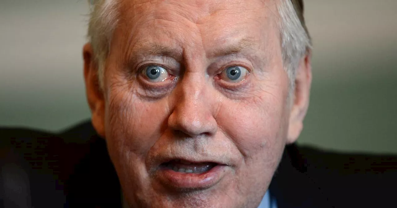 Chuck Feeney’s life and generosity — the billionaire who gave away a fortune