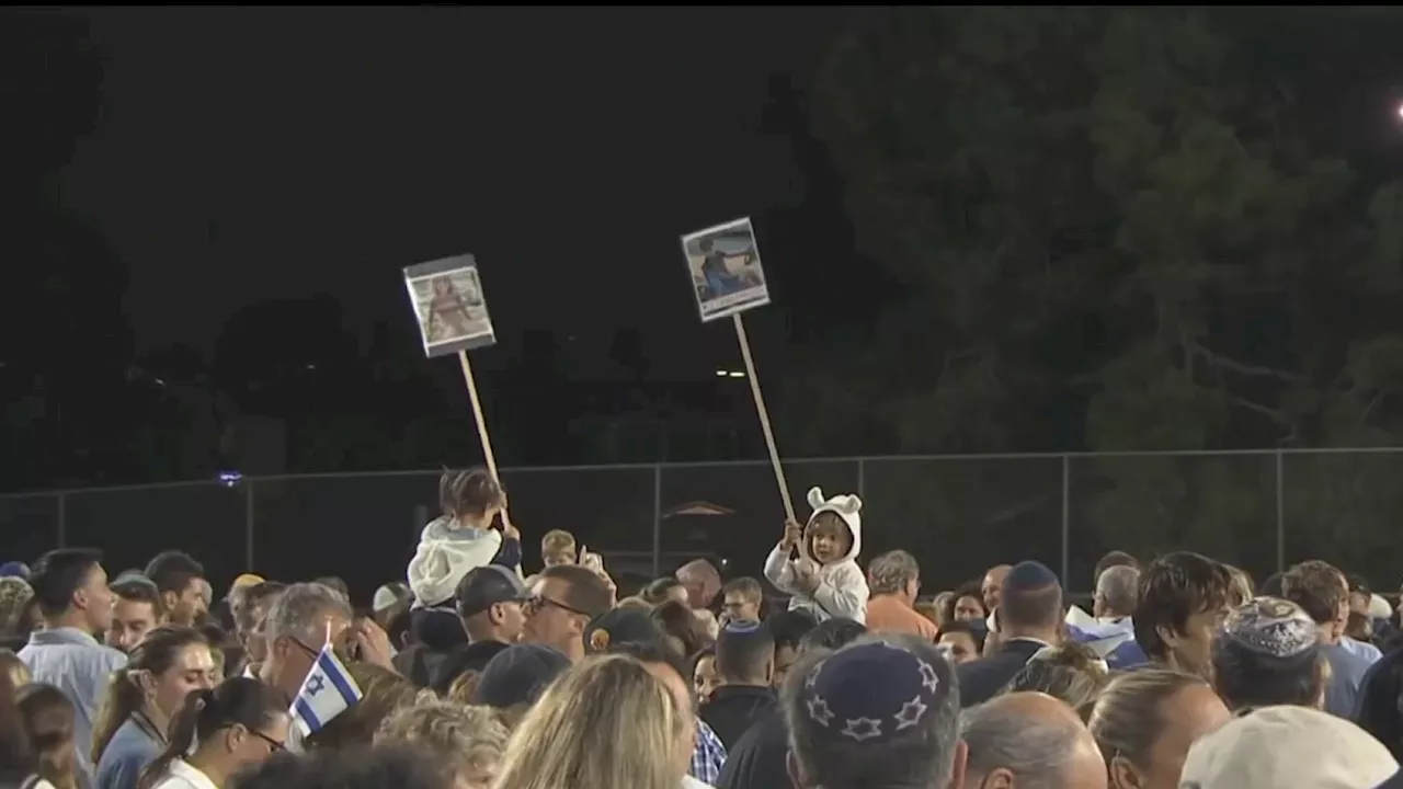 Jewish Community Center in La Jolla hosts vigil