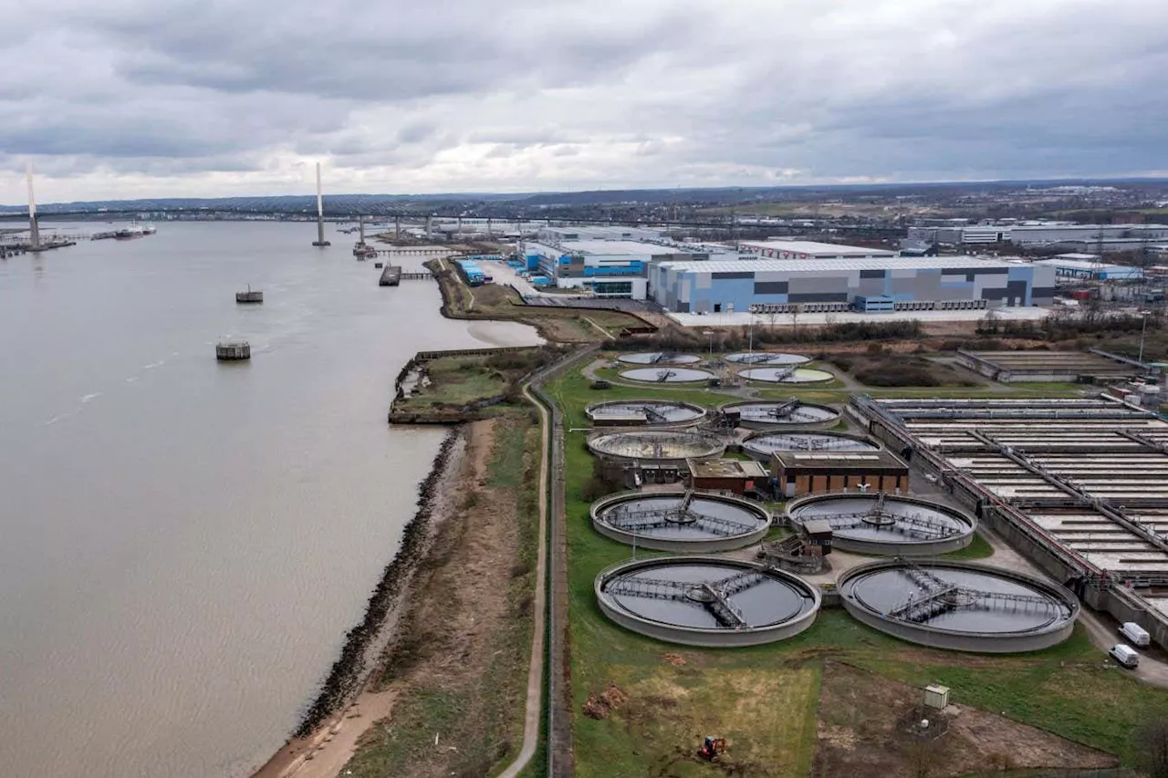 London's drying rivers threaten the city's drinking water supply