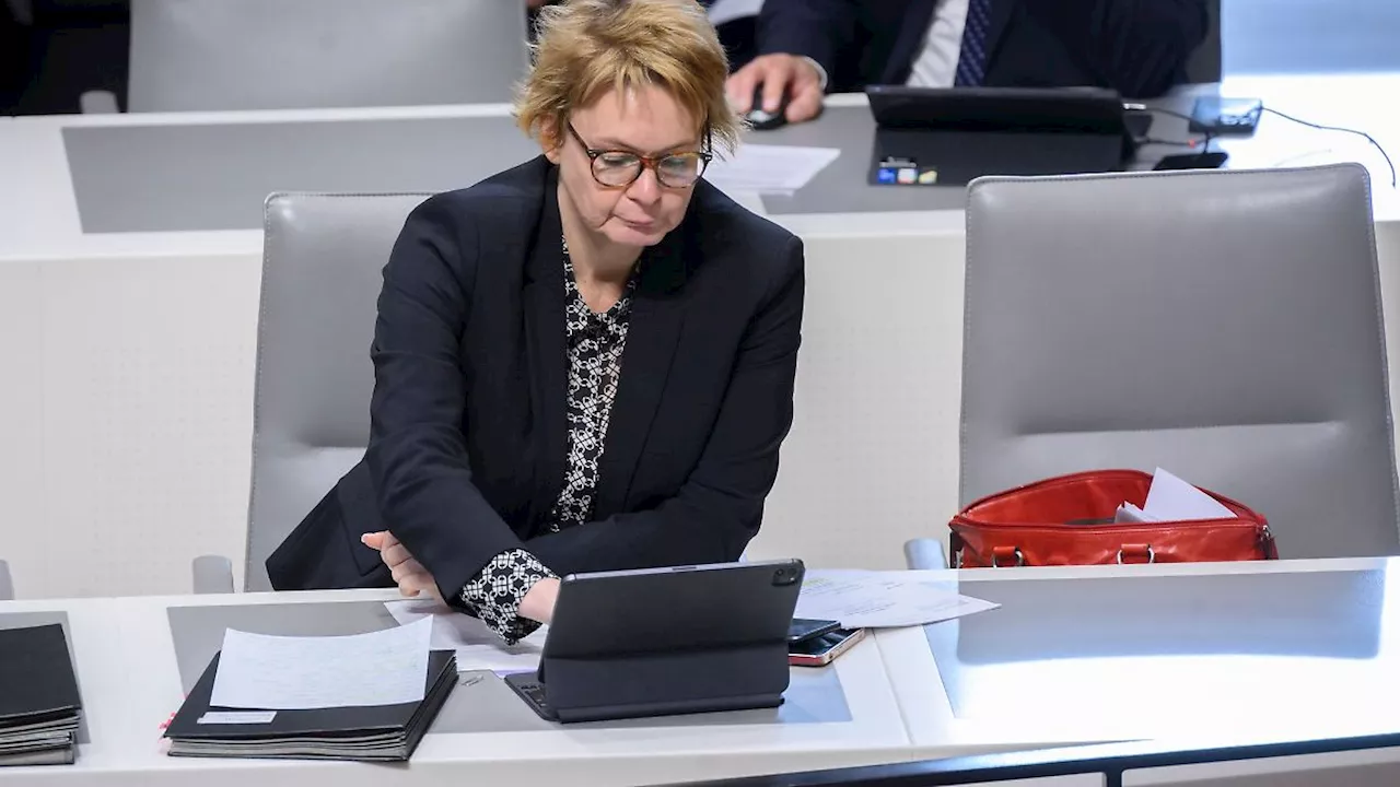 Niedersachsen & Bremen: Innenministerin: Brauchen Kommunen für Flüchtlingsaufnahme