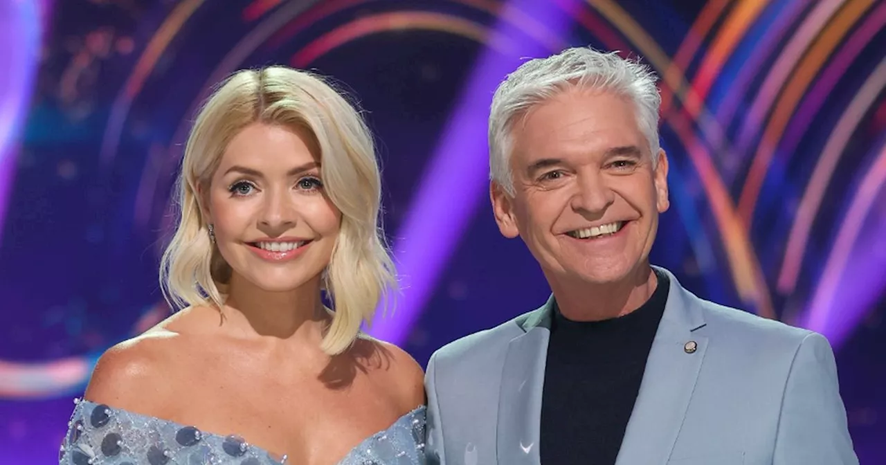 This Morning fans 'work out' Holly Willoughby's next move