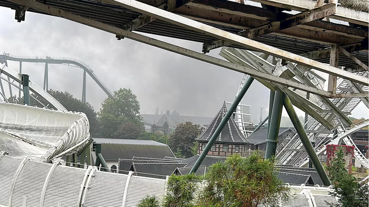 4500 Besucher mussten Gelände verlassen: Feuer im Heidepark Soltau ausgebrochen