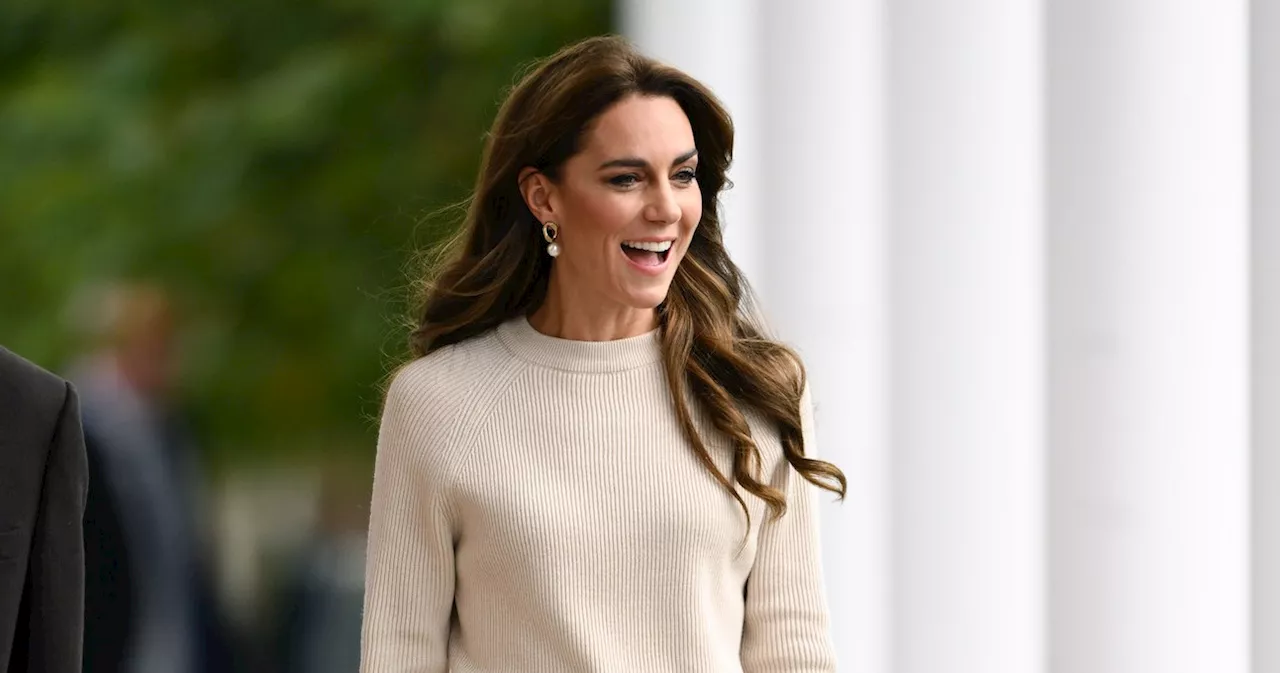 Kate Middleton Showcases Her Fall Style With Knit Skirt Set