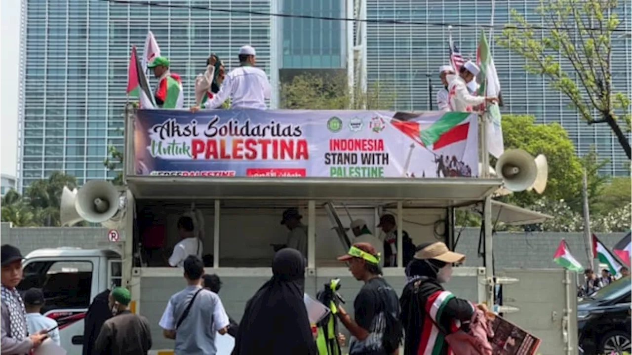 Massa AWG Demo di Depan Kedubes Amerika, Kutuk Serangan Israel ke Palestina