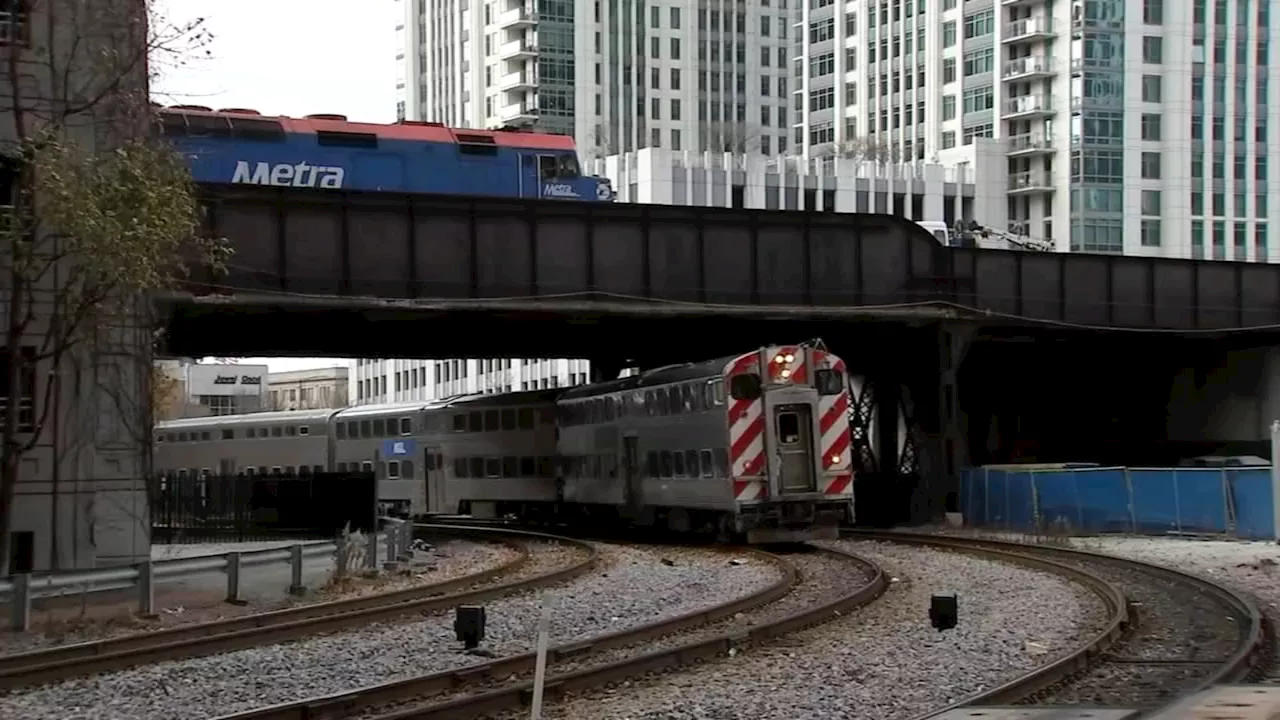 Metra 2024 fare plan: Commuter rail proposes nixing 10-ride ticket, reducing zones from 10 to 4