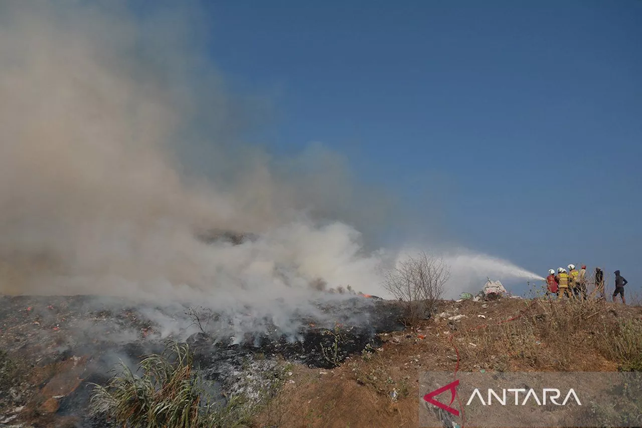 BPBD Denpasar: Hampir separuh luasan TPA Suwung terbakar