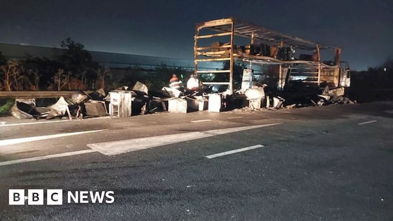 M62 lorry fire: Motorway closed westbound after blaze