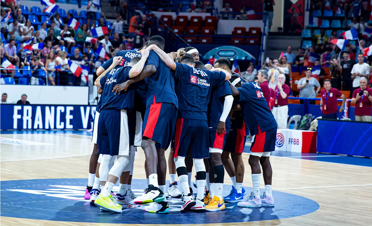 Paris 2024 : Les Bleus ne logeront pas au village olympique