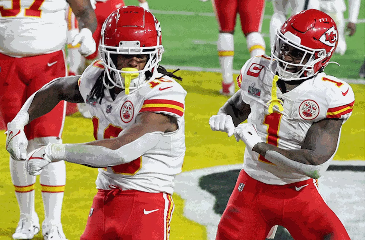 Broncos vs Chiefs Odds, Picks, and TNF Predictions: KC Deploys Backfield in Passing Game