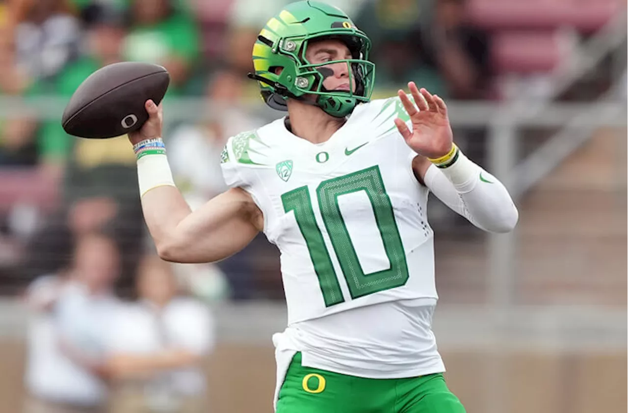 College Football Parlay Picks for Week 7: Oregon & Washington Lock Horns in Pac-12 Battle