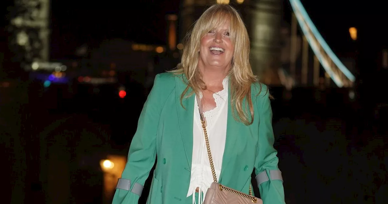 Rod Stewart's wife Penny Lancaster confirms nasty injury after using crutches