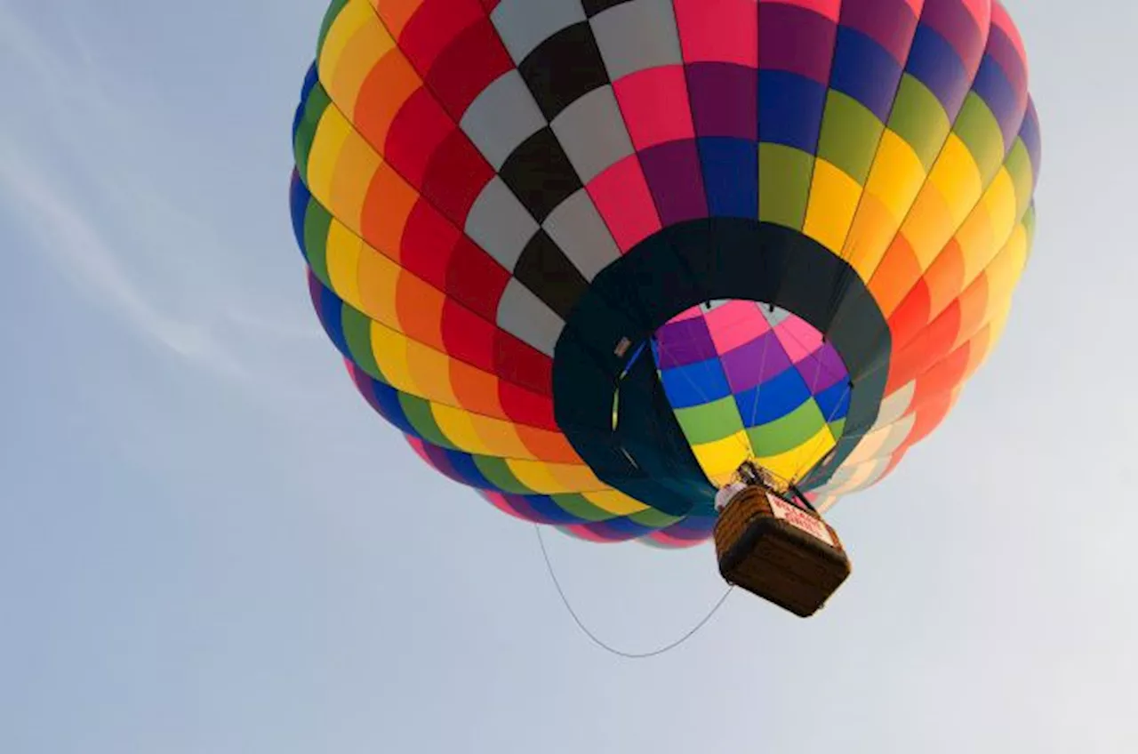 Pilot in Texas balloon crash says he was trying to avoid gunfire