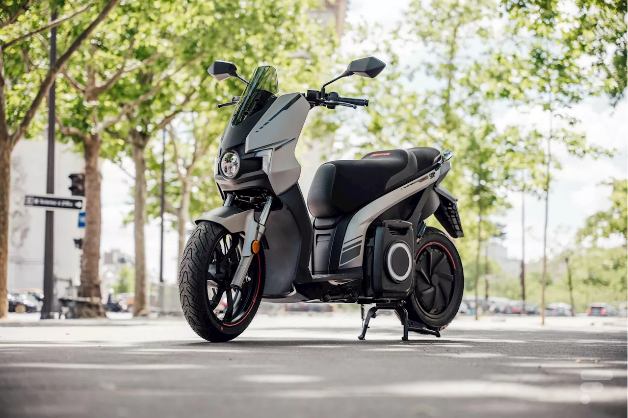 Quand le meilleur scooter électrique (125 cc) de 2022 est plus de 1 000 € moins cher