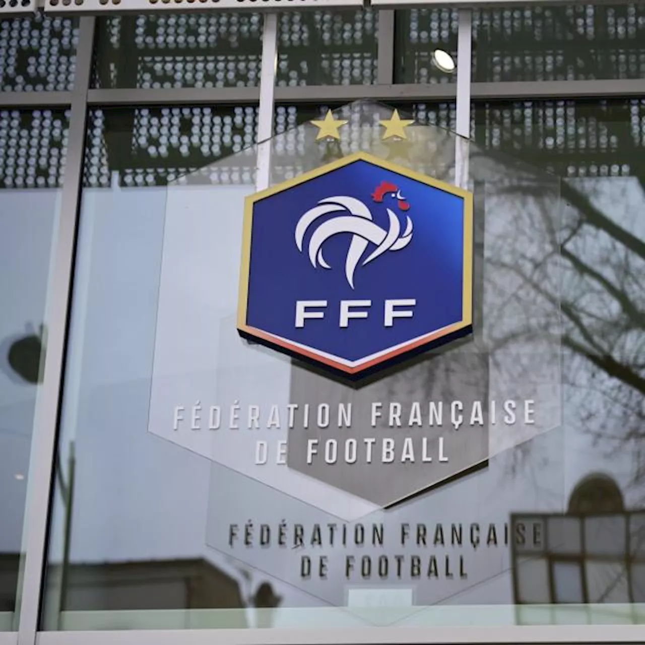 À la FFF, le numéro vert dédié aux victimes de violences sonnait dans le vide