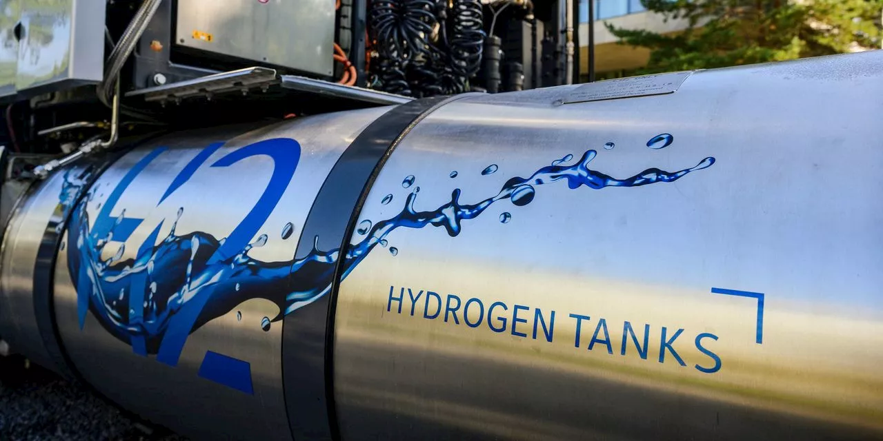 Biden to roll out $7 billion for hydrogen hubs, key for meeting climate goals