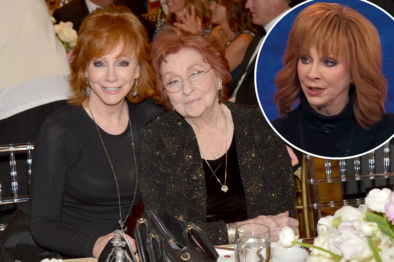 Reba McEntire almost quit singing after her mother's death