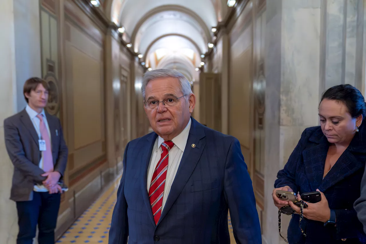 Sen. Bob Menendez, wife accused of plotting to act as Egypt agents in new indictment