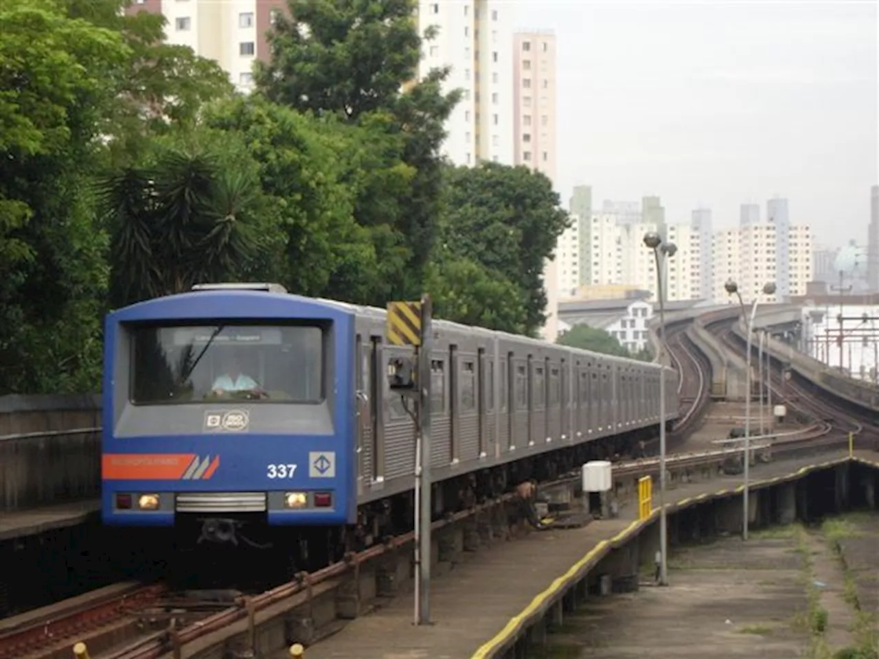 Linhas do Metrô de SP voltam a funcionar após greve surpresa