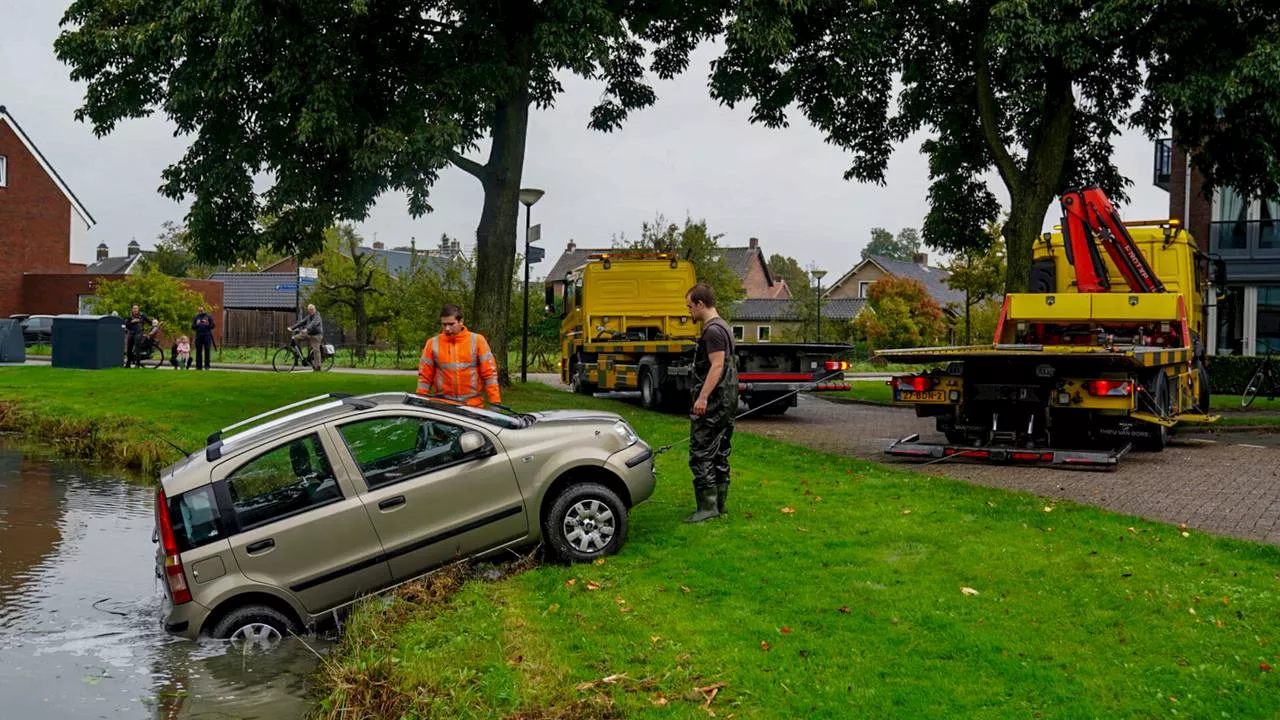 112-liveblog: auto te water in Veen • botsing in Cuijk