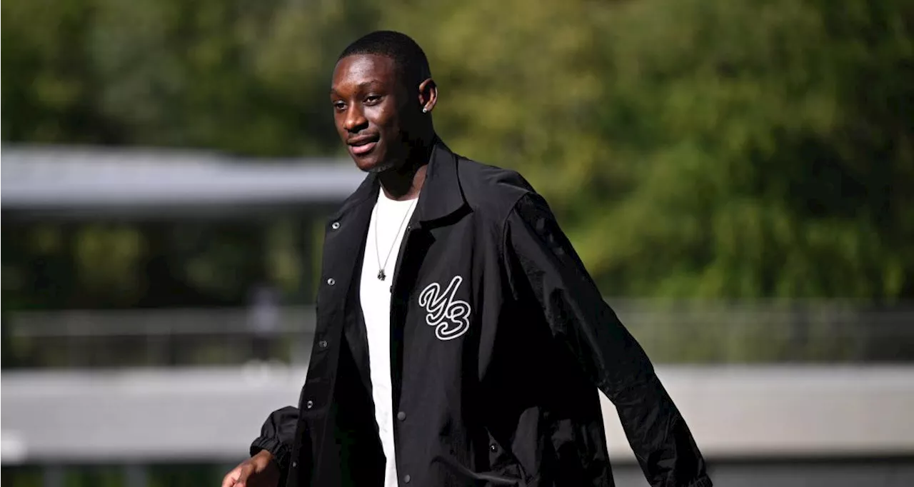 PSG : Kolo Muani tâtonne avec Luis Enrique, son clan vole à son secours