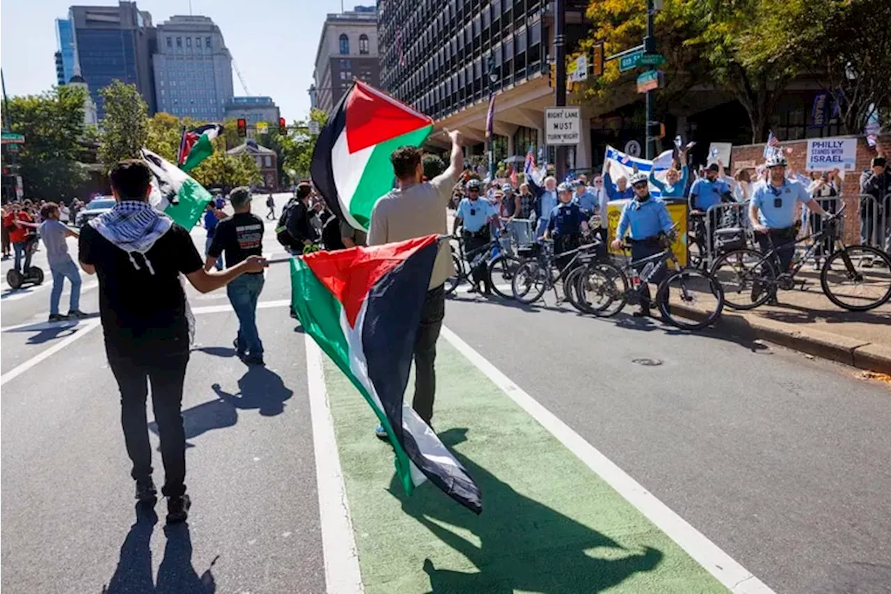 Palestine supporters in Philly protest media coverage of Israel-Hamas war