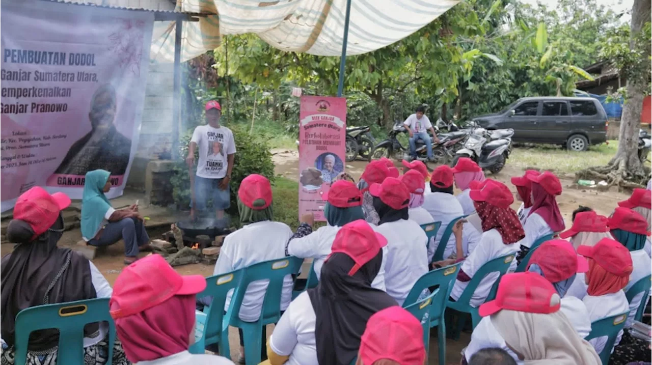 Gencarkan Perekonomian Daerah Lewat UMKM Lokal, Mak Ganjar Sumut Beri Bekal Pembuatan Dodol