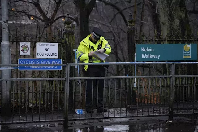 Man rescued from water and second person missing after incident at River  Kelvin in Glasgow