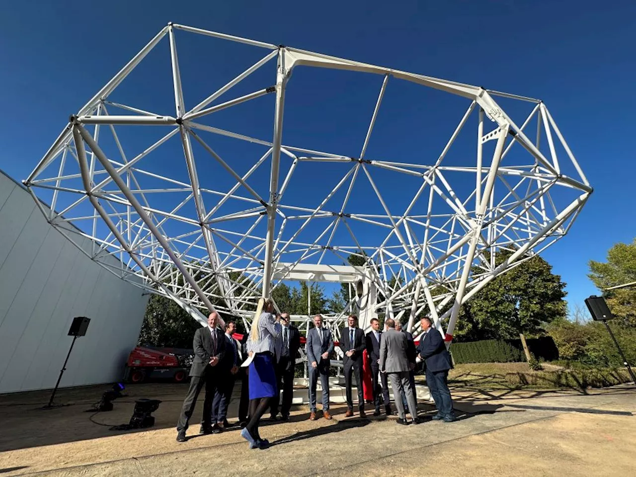 A Sneak Peek at the Next Generation Very Large Array’s New Antennae