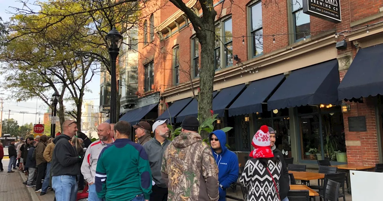 Great Lakes hosts first pour of Christmas Ale Thursday