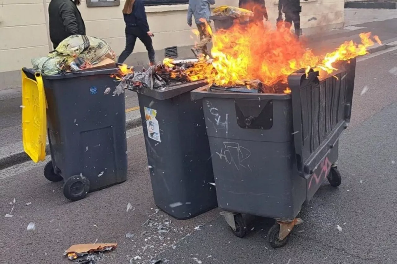 Poubelles incendiées lors d'une manif à Caen : deux jeunes condamnés