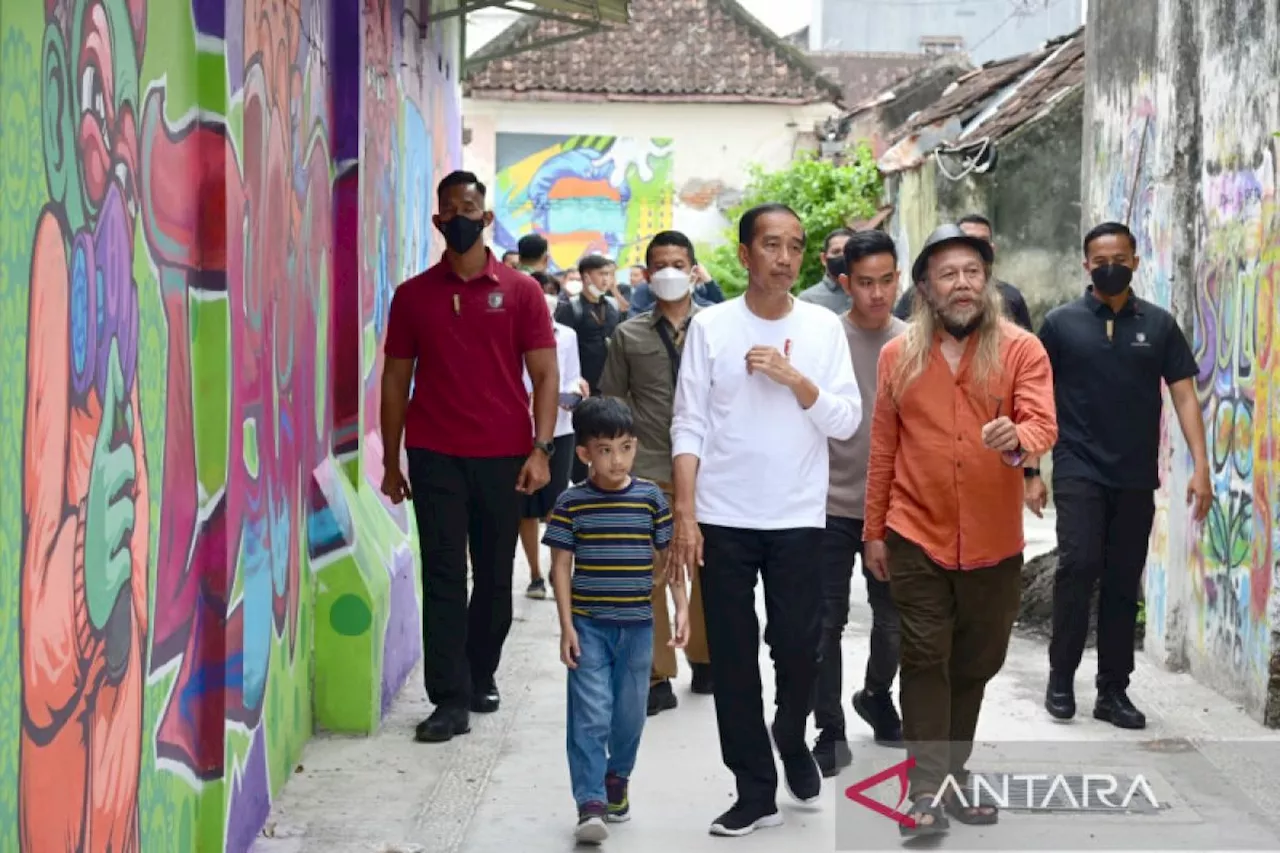 Jokowi lama tak bertemu Gibran yang diisukan jadi bakal cawapres