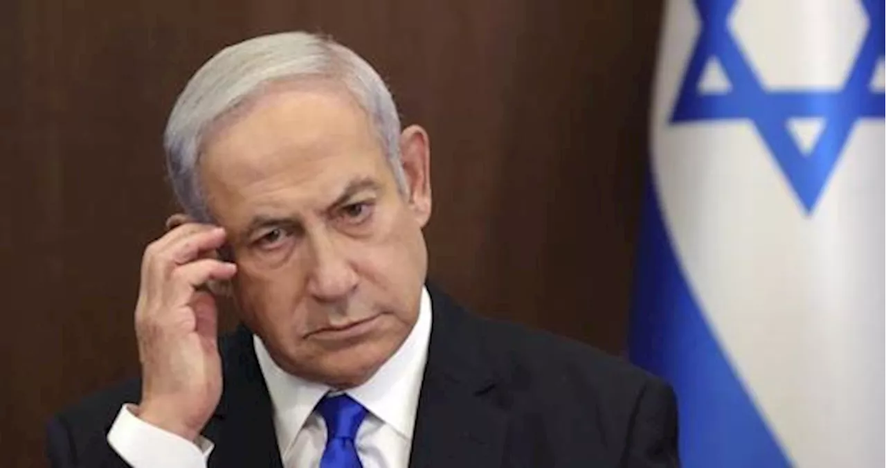 Netanyahu, il Paese gli volta le spalle: «Dopo la guerra vada a casa»