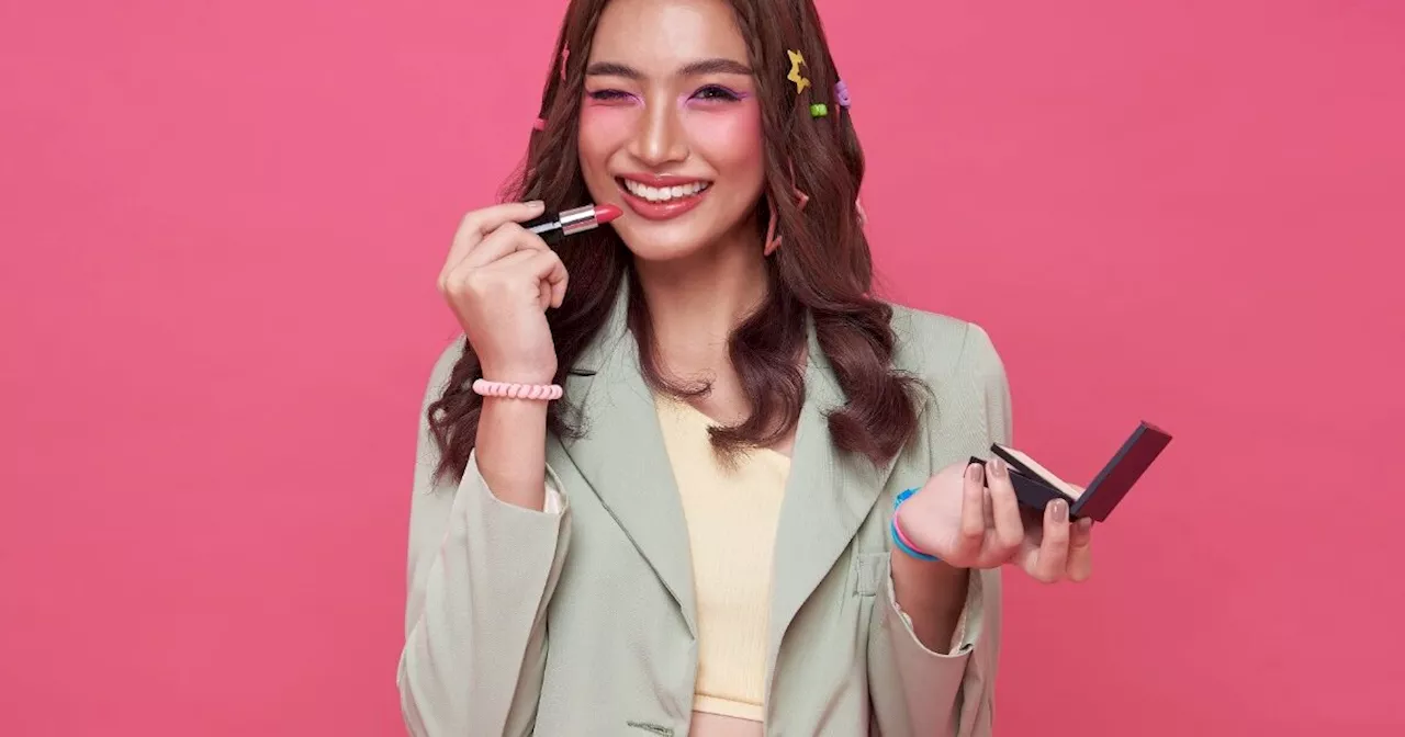 Douyin Make-up, cos’è la nuova tendenza trucco virale su TikTok