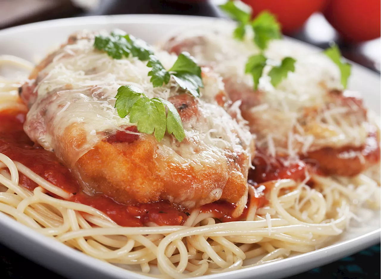 8 Restaurant Chains That Serve The Best Chicken Parmesan