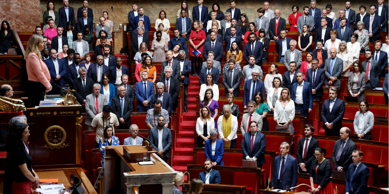 Attaque au couteau à Arras : les députés observent une minute de silence à l'Assemblée nationale