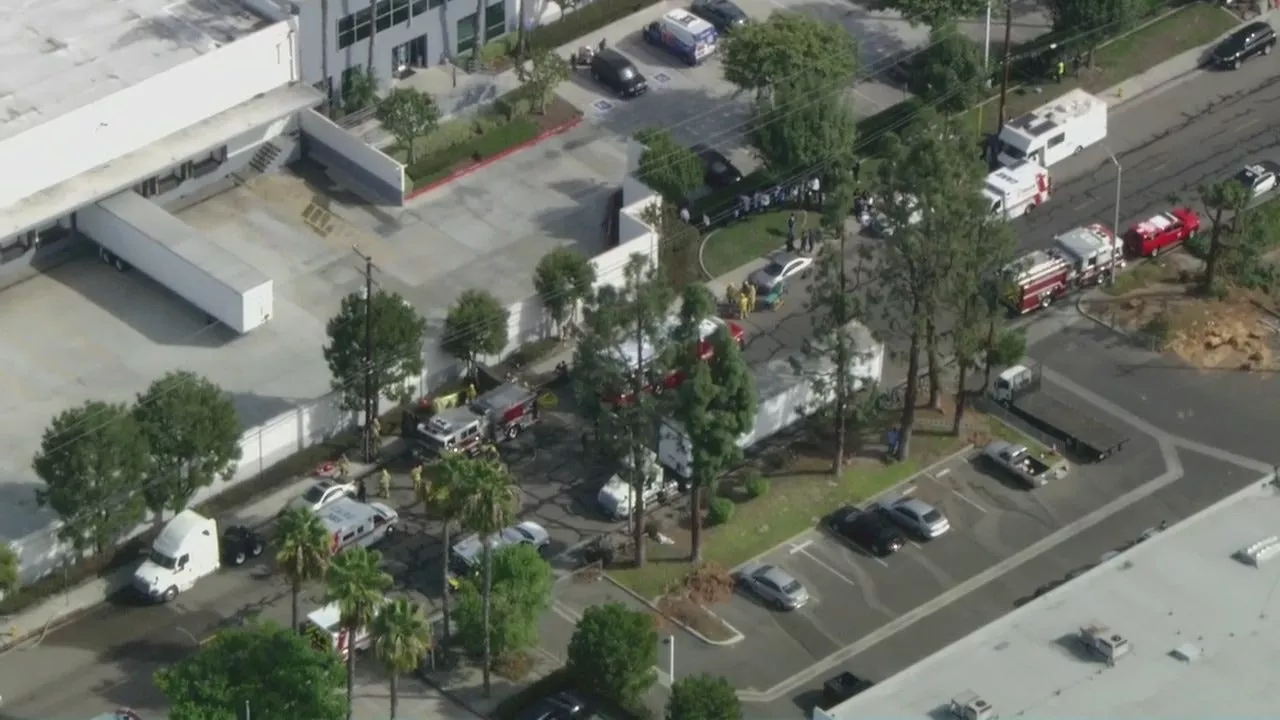 11 hospitalized following ammonia leak in Buena Park building