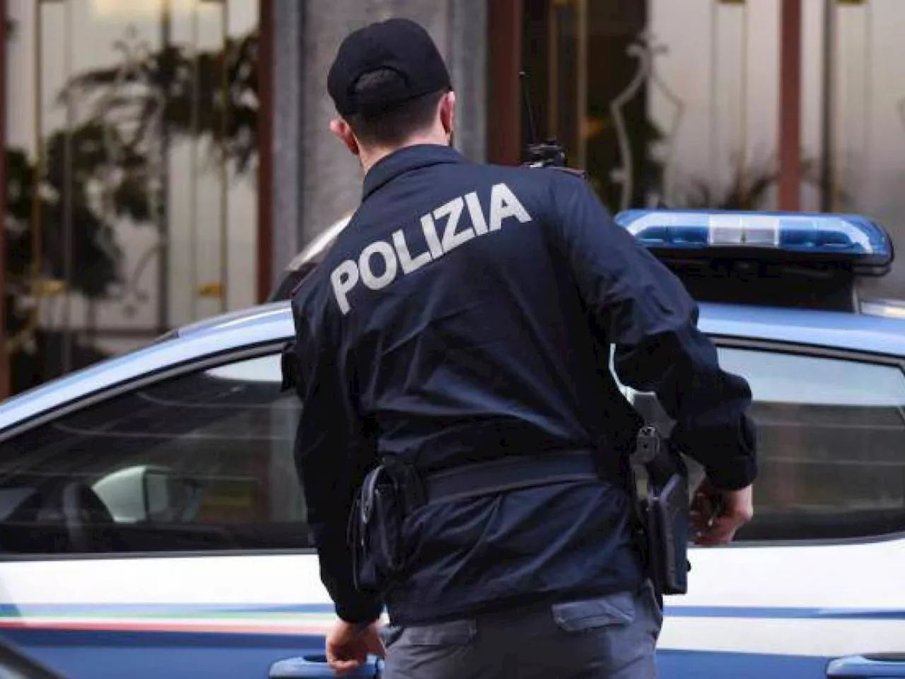 Roma, anziana massacrata in casa a colpi di martello: forse per una rapina