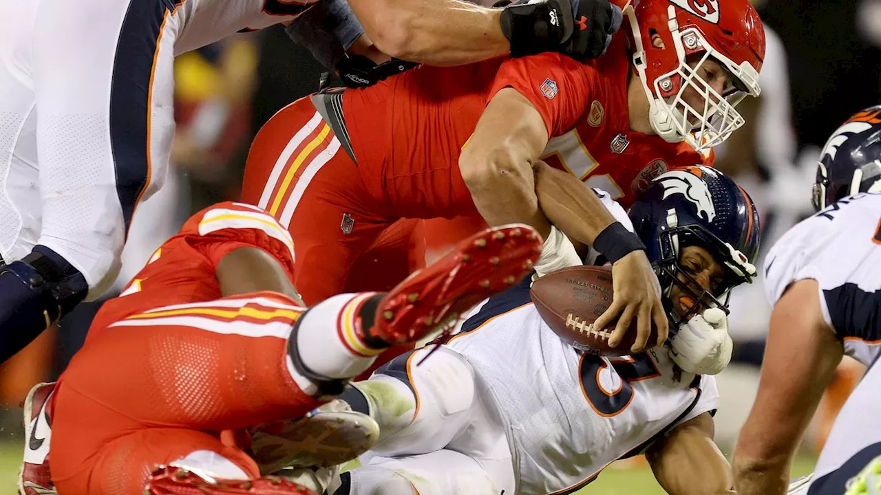 Broncos' miserable season sinks even lower with 16th straight loss to Chiefs