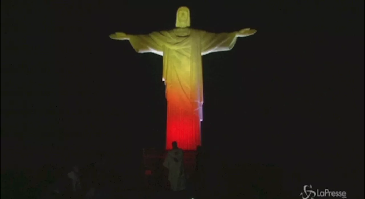 Mondiali 2014, Cristo Redentore si illumina dei colori delle squadre