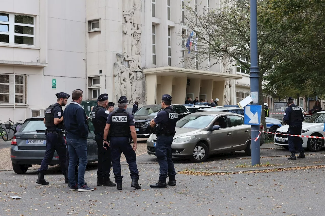 Attaque au couteau dans un lycée d'Arras: un enseignant tué, deux personnes grièvement blessées