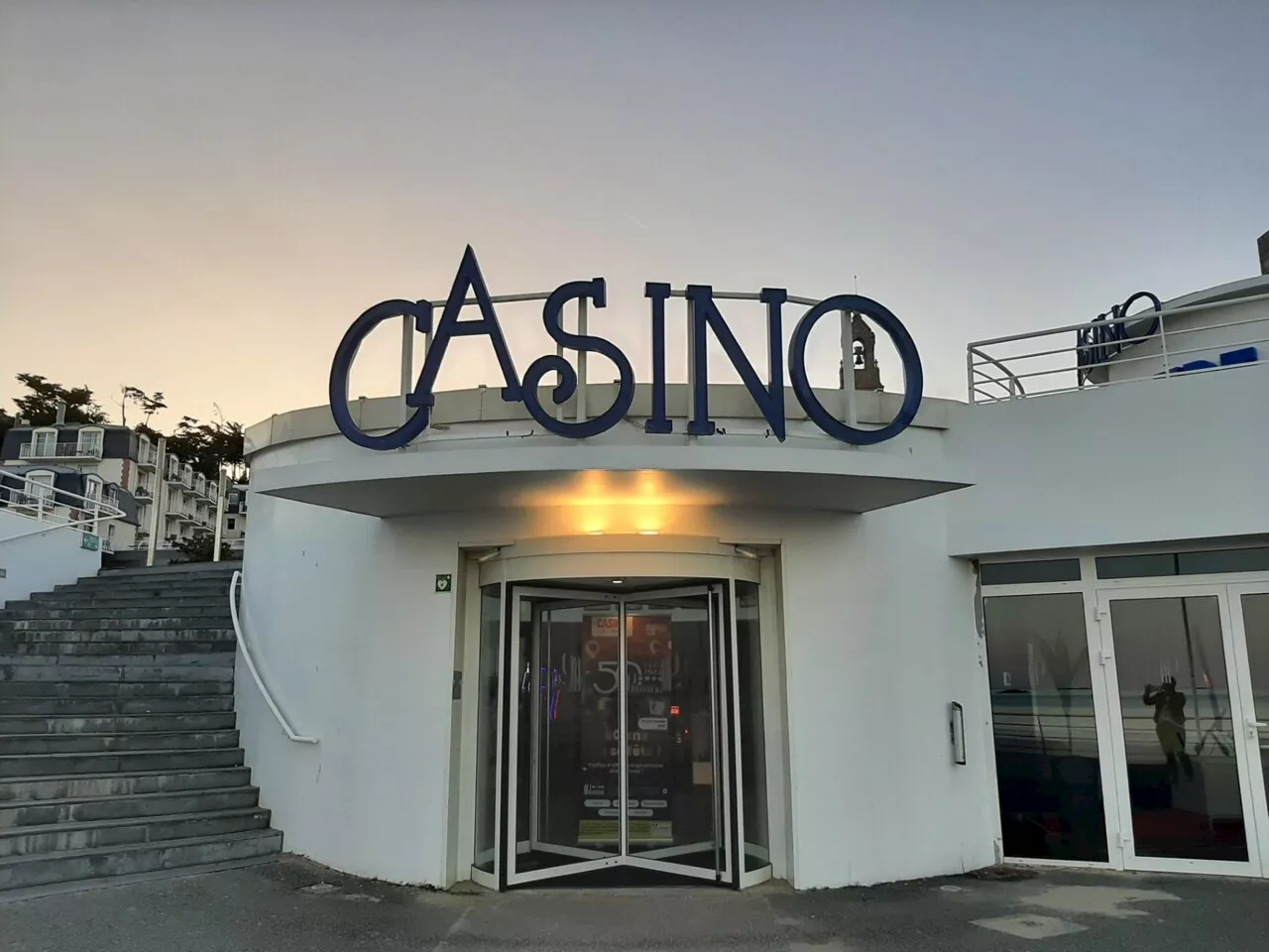 Bigard, Baffie et les Vamps au programme du théâtre du casino du Val-André