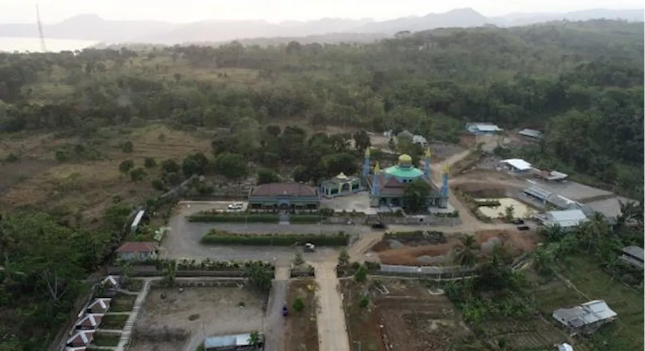 Bangun Pesantren Hayya Alash Sholaah dan Masjid Hayya Alal Falah, Fakta Shiddiqiyyah Jadi Benteng NKRI