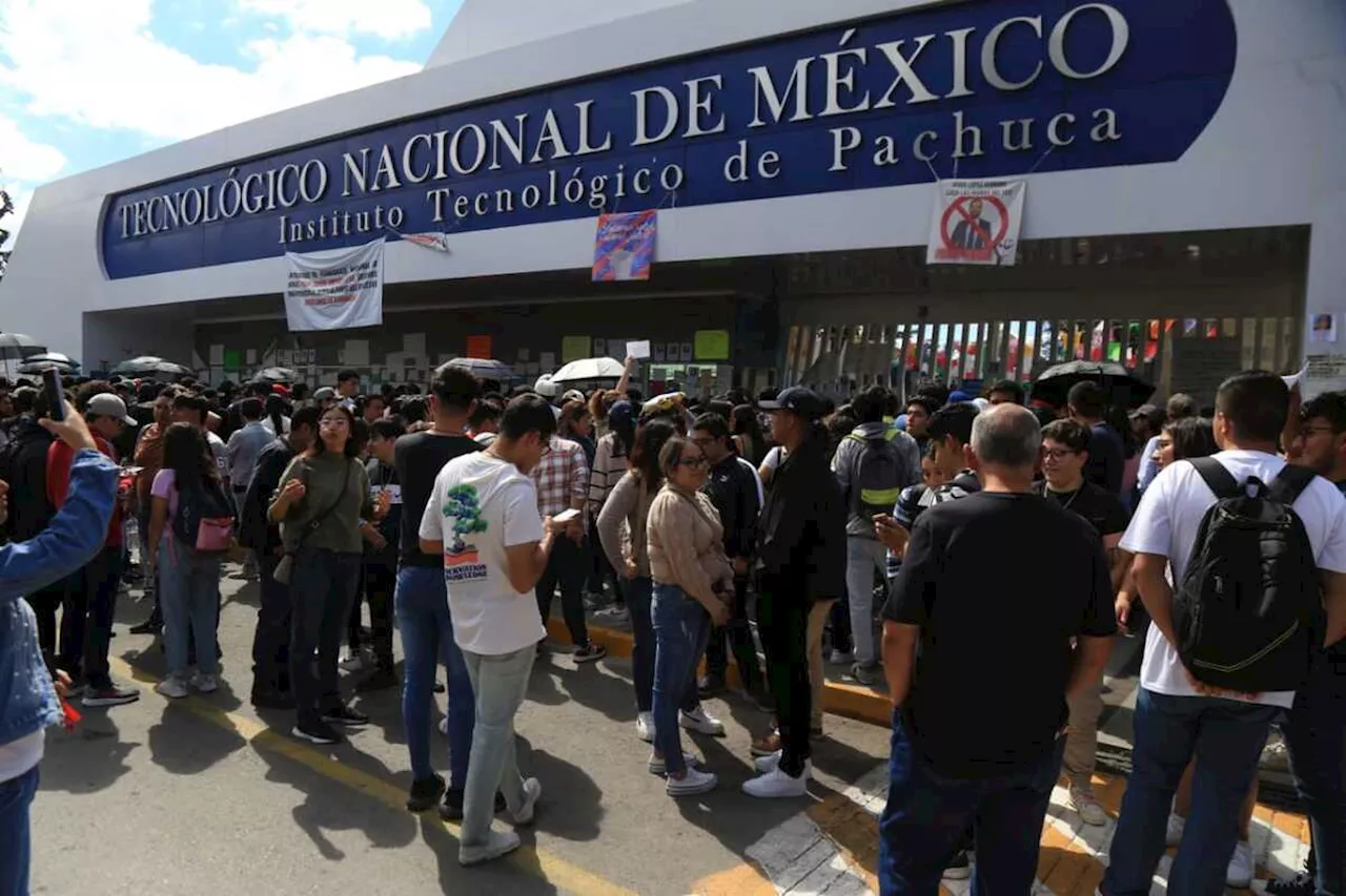 Votan en el Tec de Pachuca para regreso a clases, se mantiene el paro