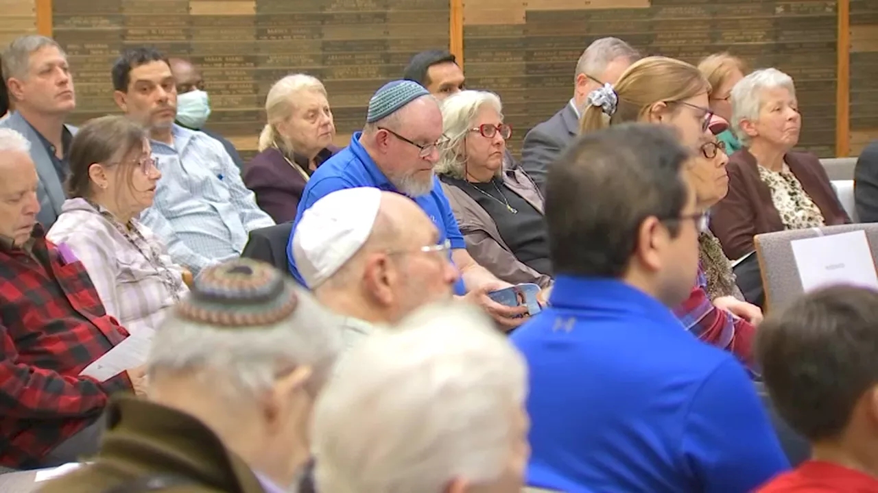 Interfaith service at Waltham temple offers support for Jewish community