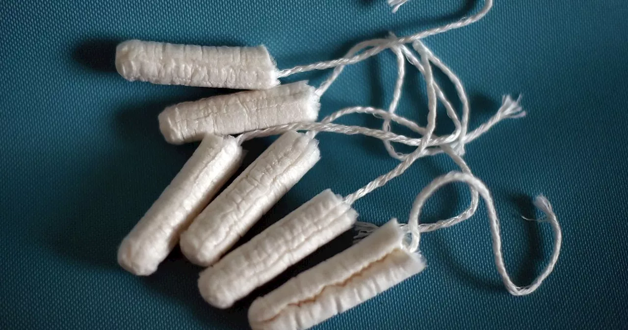 Woman turns heads for using tampons to soak up cooking fat and grease