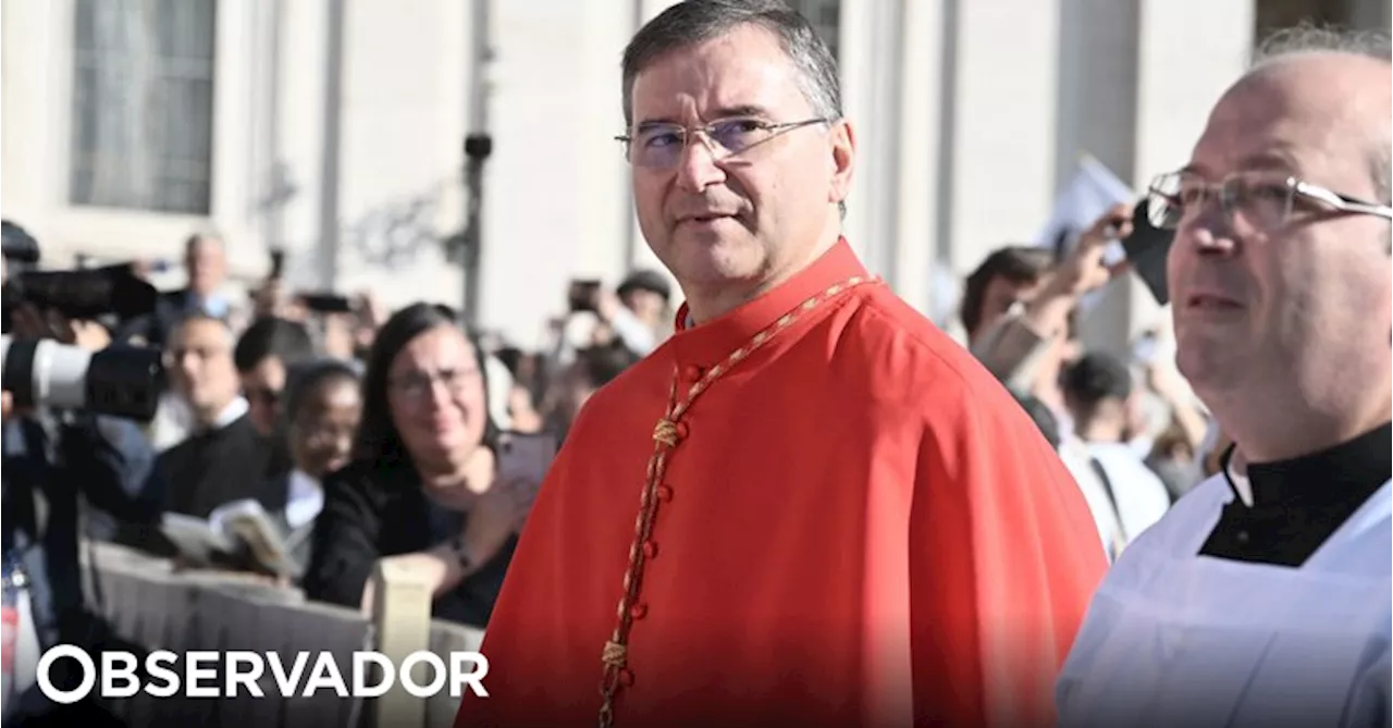 Cardeal Américo Aguiar oferece báculo e anel cardinalício a Nossa Senhora de Fátima