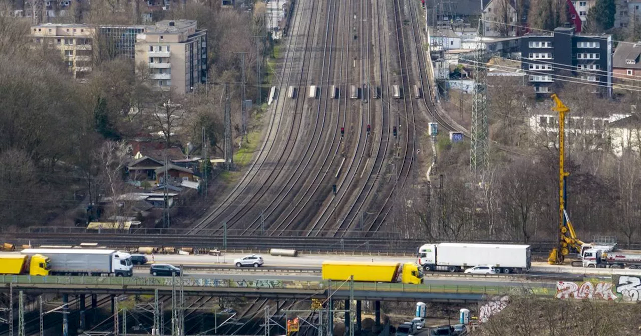 Bahn in NRW: Züge sollen wieder rund um Duisburg fahren​